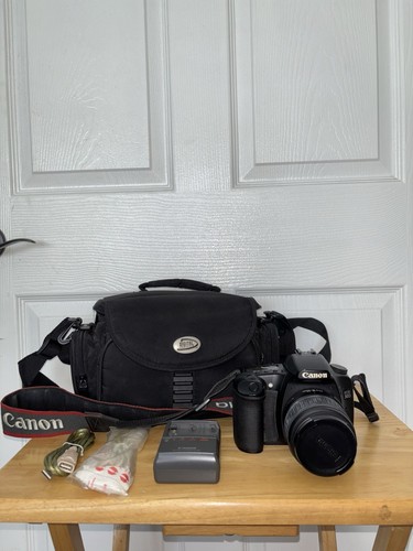 New ListingCanon Eos 30D Digital Slr Camera - Black Kit W 18-55mm Lens W/Carry bag *Works*