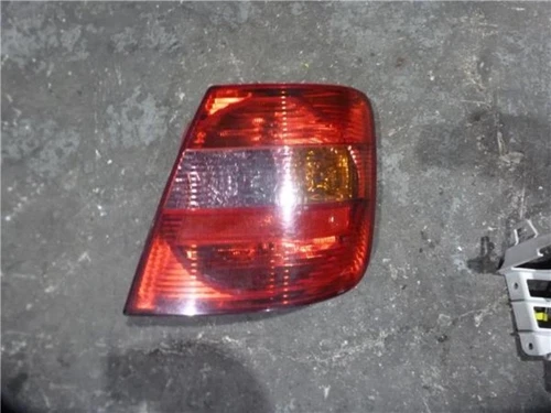 0046823705 Piloto Trasero Derecho para FIAT STILO (192) * 101486 - Foto 1 di 3