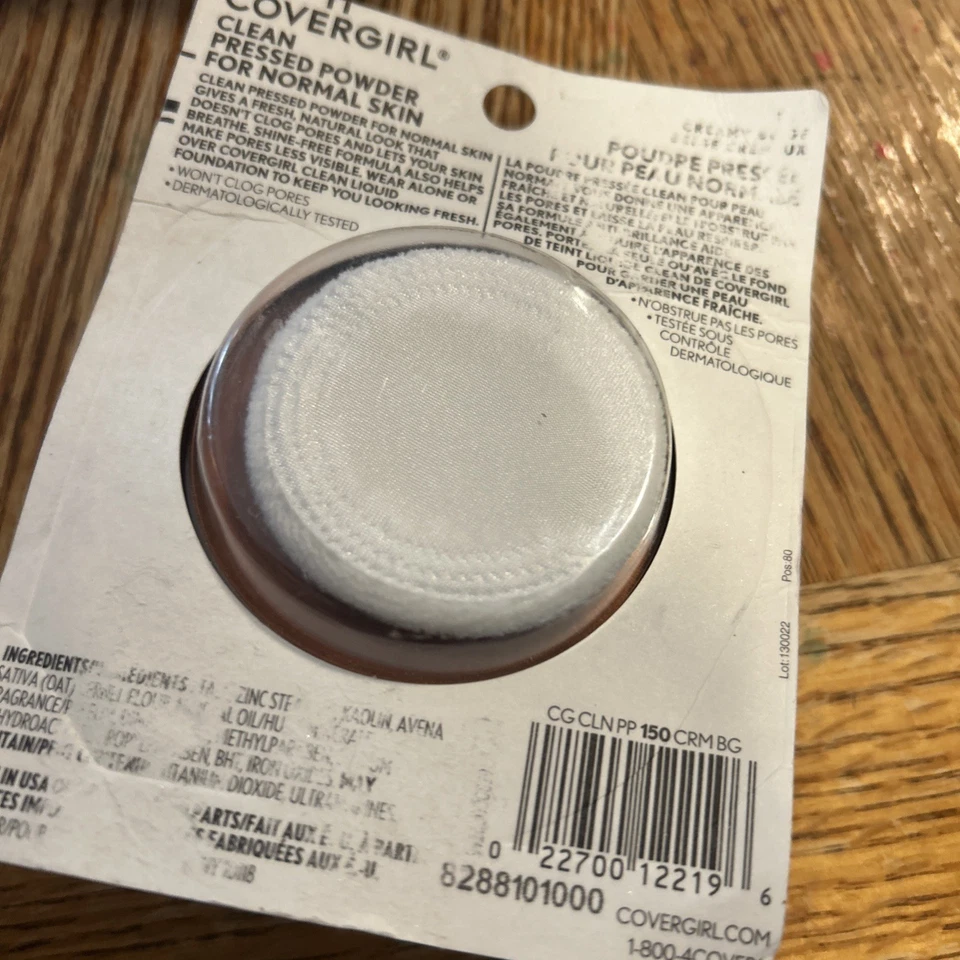 COVERGIRL Clean Pressed Powder 150 CREAMY BEIGE Original Talc - Image 2 of 2