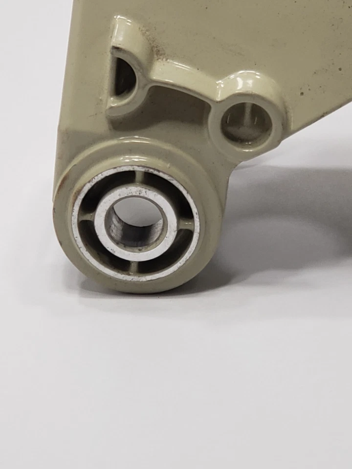 Estuche de hoja de sierra ingleteadora Makita pieza completa n.º 150789-1 compatible con modelo LS1221 Foto 2 de 4