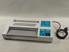 Victor CS 2603 Laminator Laminator grzewczy Laminator Profesjonalny sprzęt A4 metal 8Kg
