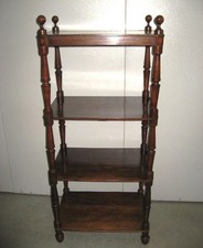 Etagere/libreria antica in