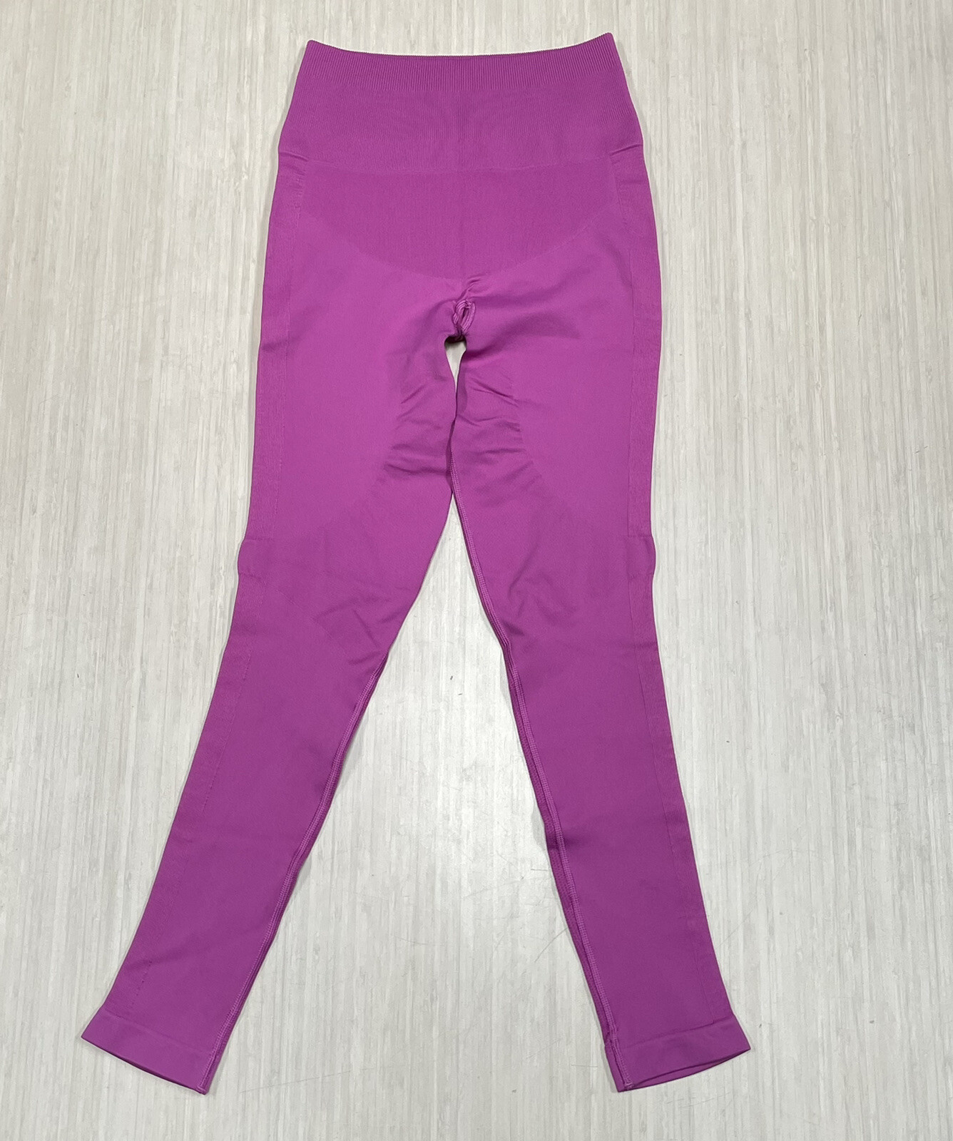Lululemon Zone In Tight Crop Seamless Legging Ultra V… Gem