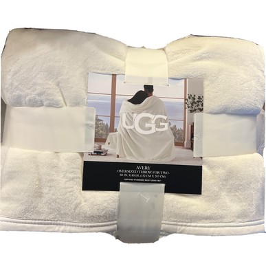 ugg avery throw for two