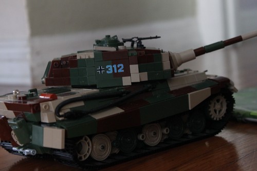COBI WWII GERMAN KING TIGER II TANK BUILDING BRICK MODEL KIT 1000 PC Königstiger - Picture 3 of 8