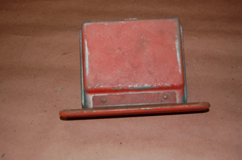 1967- 72 Chevy Truck C10 C20 C30 Blazer Ashtray Pickup Ash GMC carryall suburban - Image 3 of 3