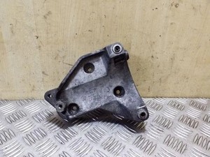 BMW X5 E70 Klimakompressorhalterung 7799863 64557799863 3.00 Diesel 26155208