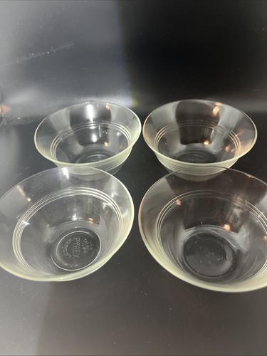 Set di 4 tazze da crema pasticcera vintage PYREX 445, 3 piatti in vetro ad anello, 6 oz