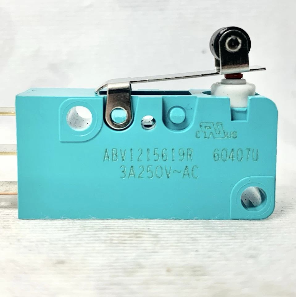 Lot of 2 Panasonic ABV1215619R Switch Snap Action Roller Switch 3A 250V SPDT - Image 2 of 4