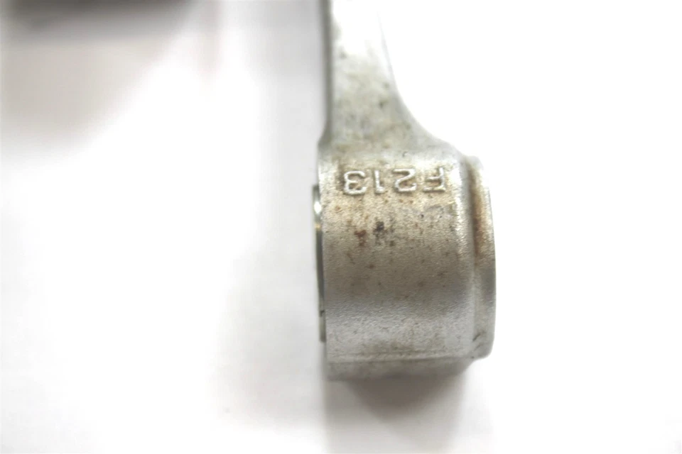 Honda CRF250R 2022 OEM basculante nudillo y varilla acoplamiento Foto 3 de 4