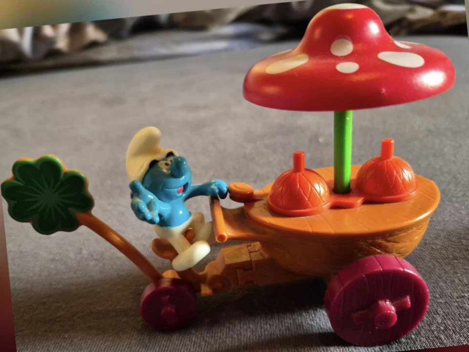 Maxi Ü-Ei Schlumpf Eiswagen - Bild 1 von 1