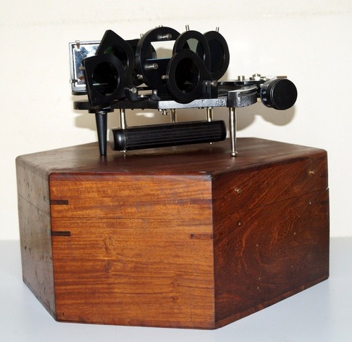 8" Tamaya Nautical Sextant Replica – 1712 Model in Elegant Designer Wooden Box - Picture 7 of 10
