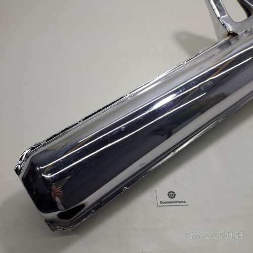 Conjunto de silenciador central derecho Suzuki GT750 GT-750 GT 750 14303-31600 NOS JP - Imagen 3 de 22
