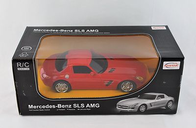 Remote-Controlled Mercedes Benz SLS AMG 1:24 Scale - Licensed by Daimler