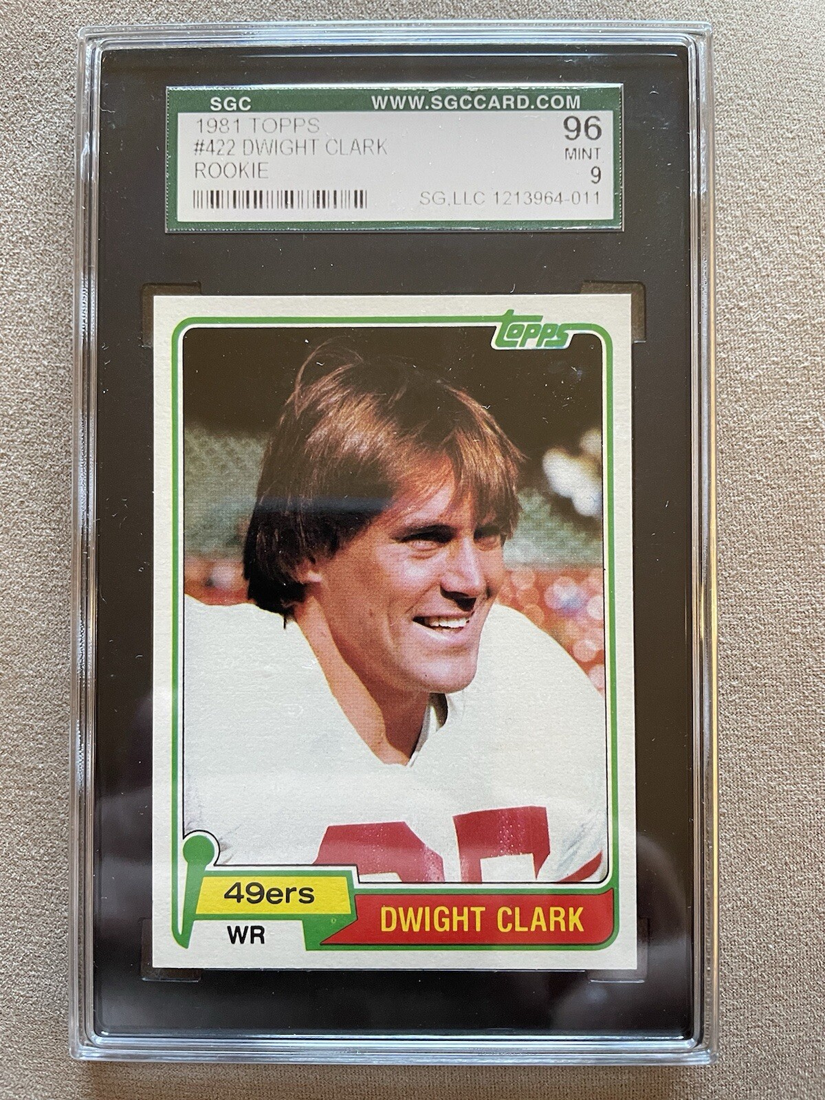 1981 Topps Dwight Clark #422 SGC 9