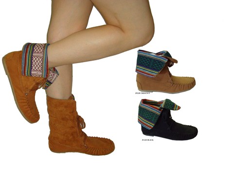 Womens Moccasins Black And Chestnut Color Boots - 第 1/7 張圖片