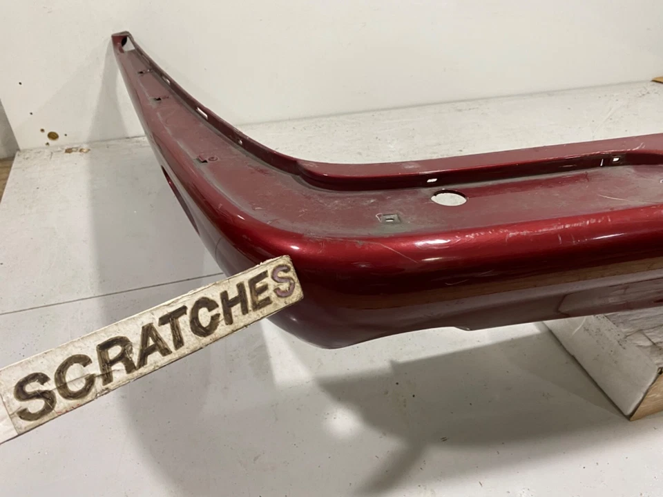 Cubierta de parachoques trasero OEM Jaguar XJ8/X308 1998-2003 Foto 3 de 4