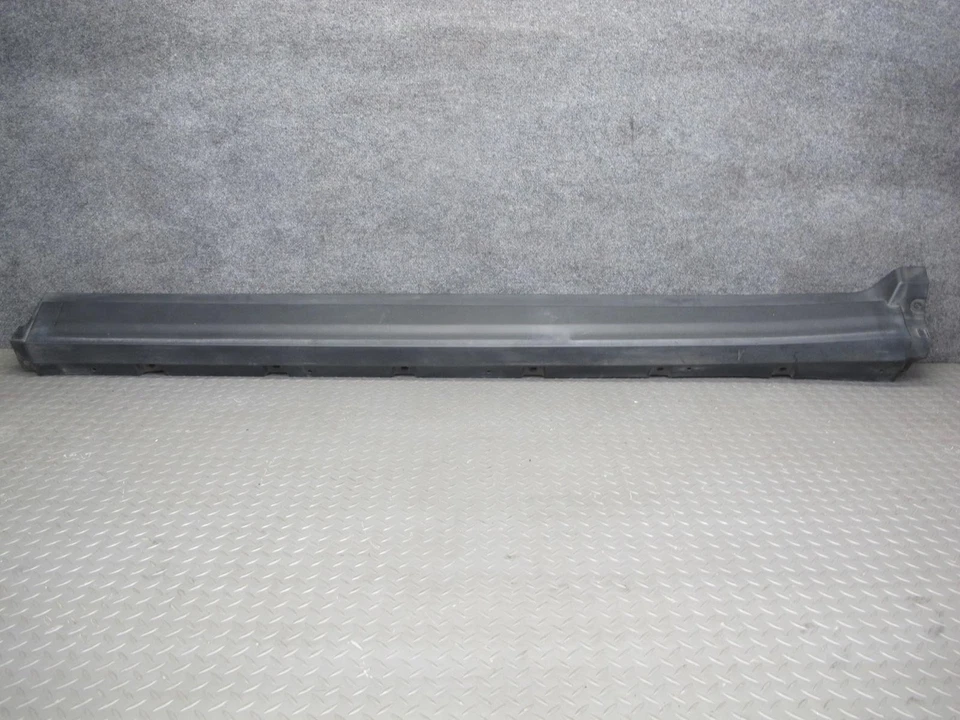 MASERATI LEVANTE M161 2017-2020 FALDÓN LATERAL PANEL BASCULANTE MOLDURA INFERIOR JUEGO DE 2 Foto 3 de 4