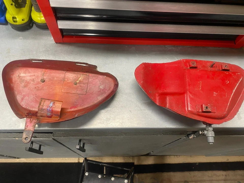 Suzuki 250 X-6 1966/1968 Hustler cubiertas laterales derecho e izquierdo OEM Foto 2 de 4