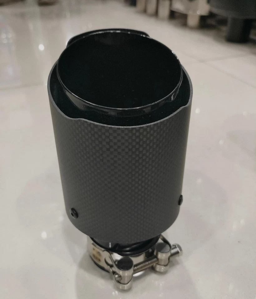 Punta silenciadora tubo de escape trasero coche fibra de carbono para Subaru Legacy 2004-2025 Foto 4 de 4