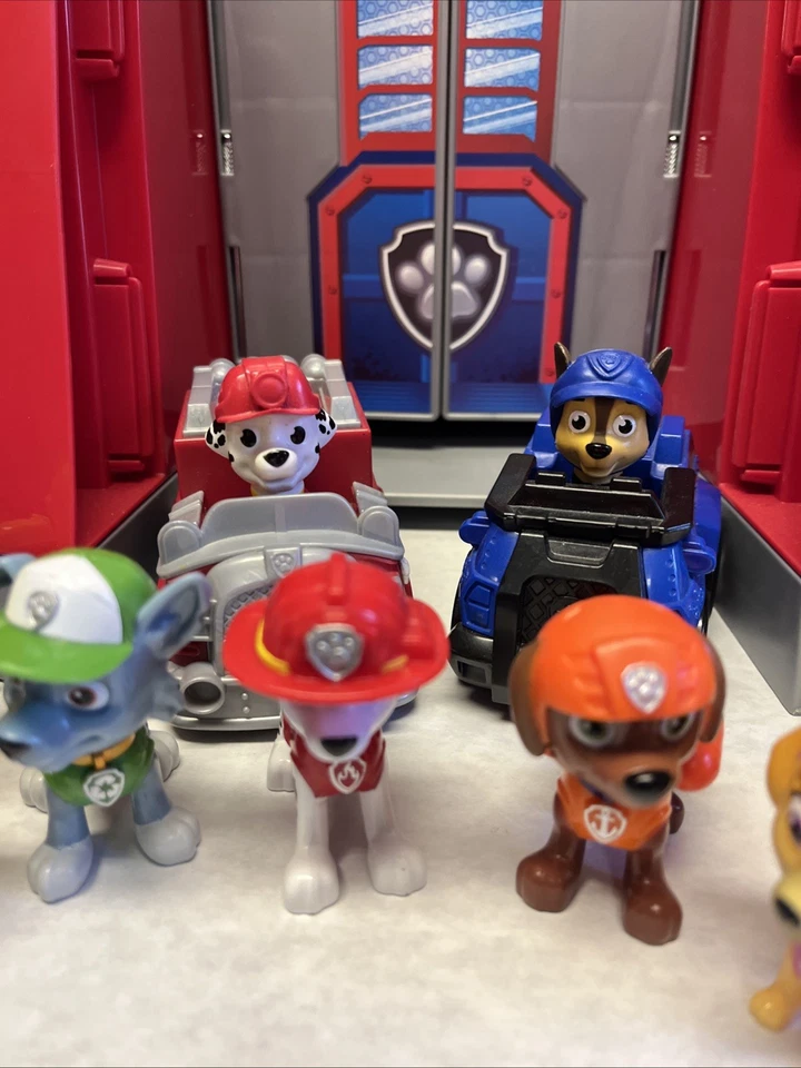 Paw Patrol Spin Master Paw Patrol 3 pies Ultimate City Tower Figuras Vehículos Foto 3 de 4