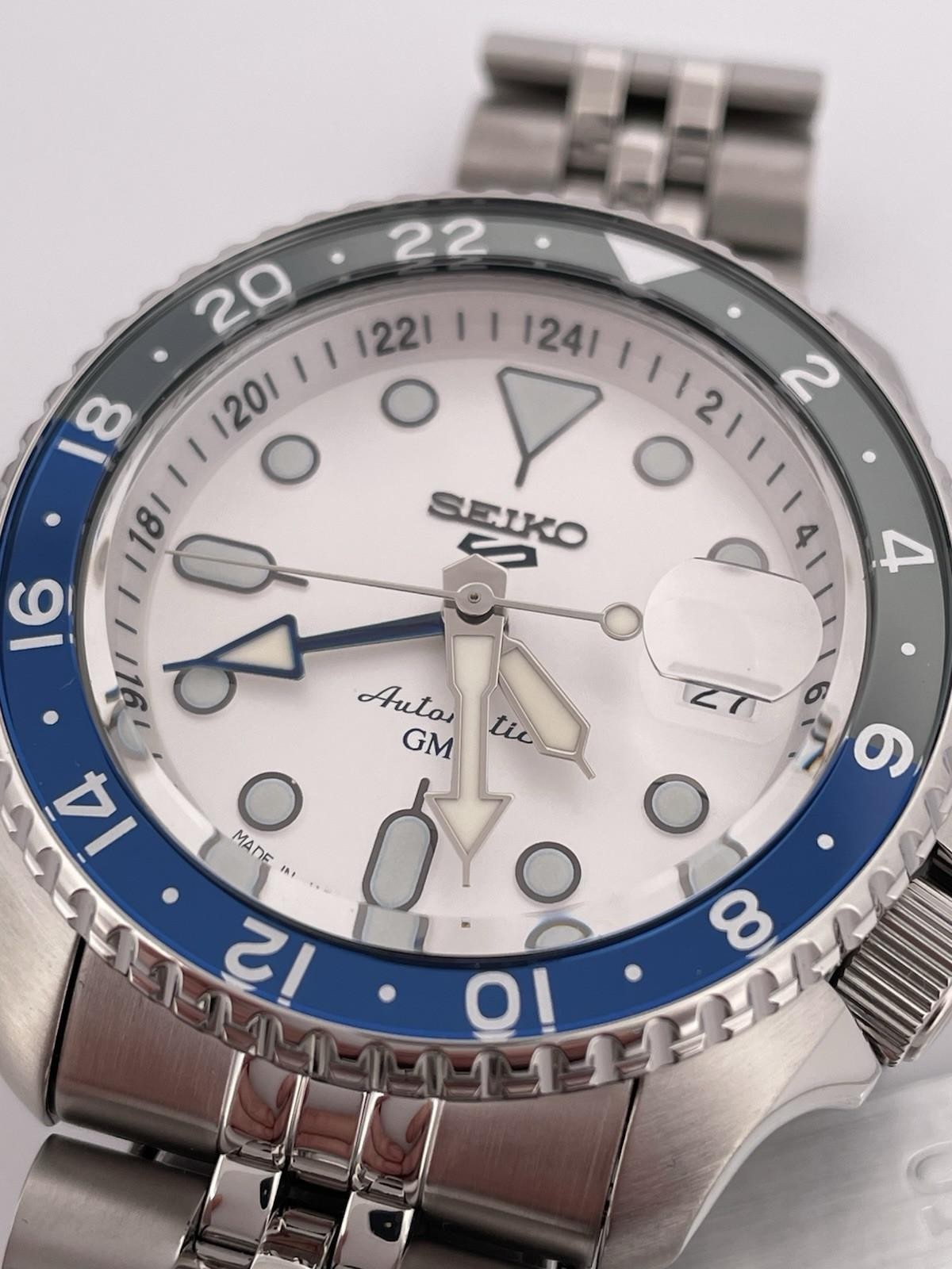 Seiko 5 Five Sports SSK033 GMT Automatic Watch 100 Meter image 2