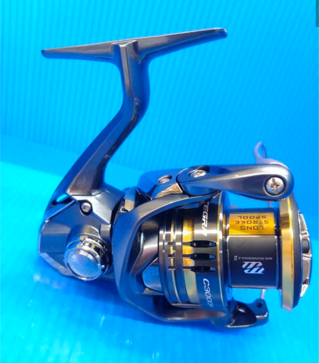 未使用 21ULTEGRA C3000HG SHIMANO Shimano 21 ULTEGRA C3000HG Spinning Reel New in Box From