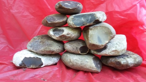Texas Primo Thin Chert Flint Knapping Material Arrowheads Med FlatRate Box full - Picture 2 of 5