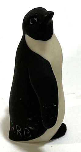 2 1/4" BISQUE PORCELAIN PENGUIN FIGURINE ~ PERFECT FOR CHRISTMAS VILLAGE! - Picture 4 of 6
