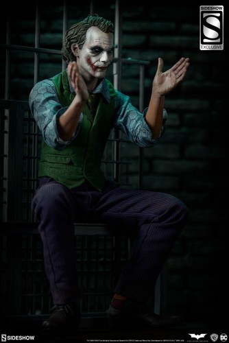 EXCLUSIVE SIDESHOW DC Dark Knight The Joker Heath Ledger Premium Format Figure - Picture 3 of 7