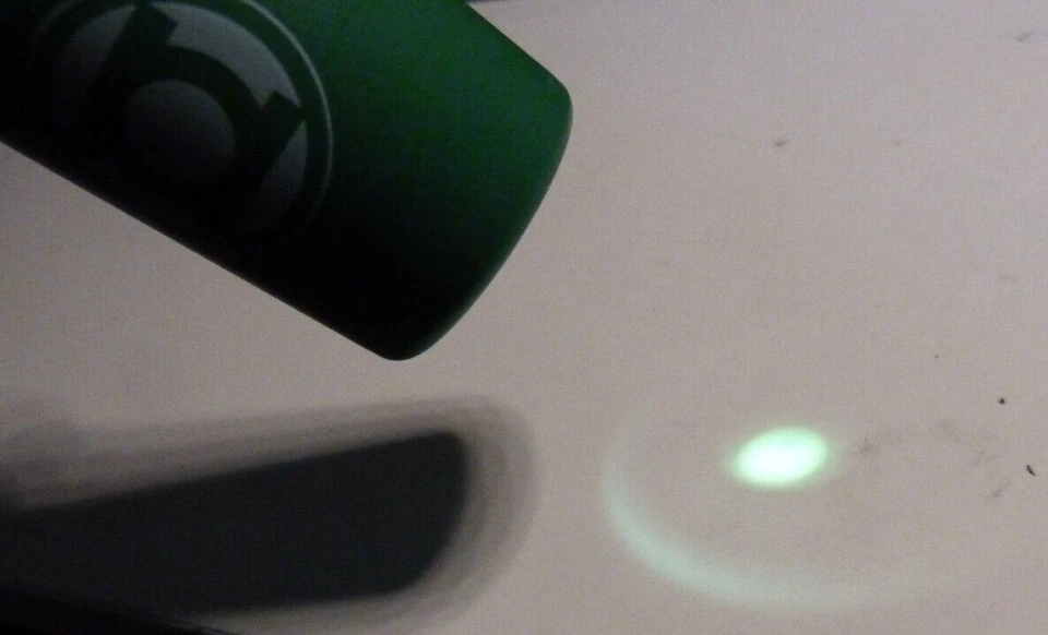 Linterna Verde Luz Verde Vintage Foto 3 de 4