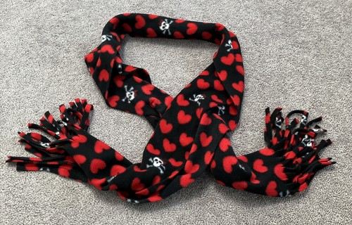BUFANDA CORAZONES Y CALAVERAS - Imagen 4 de 9