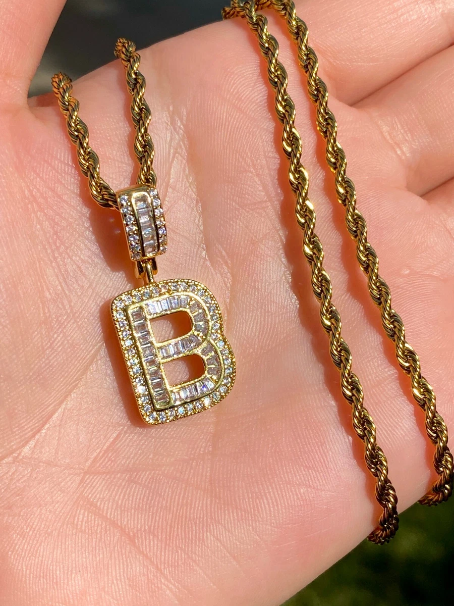 Gold chain sale with b pendant
