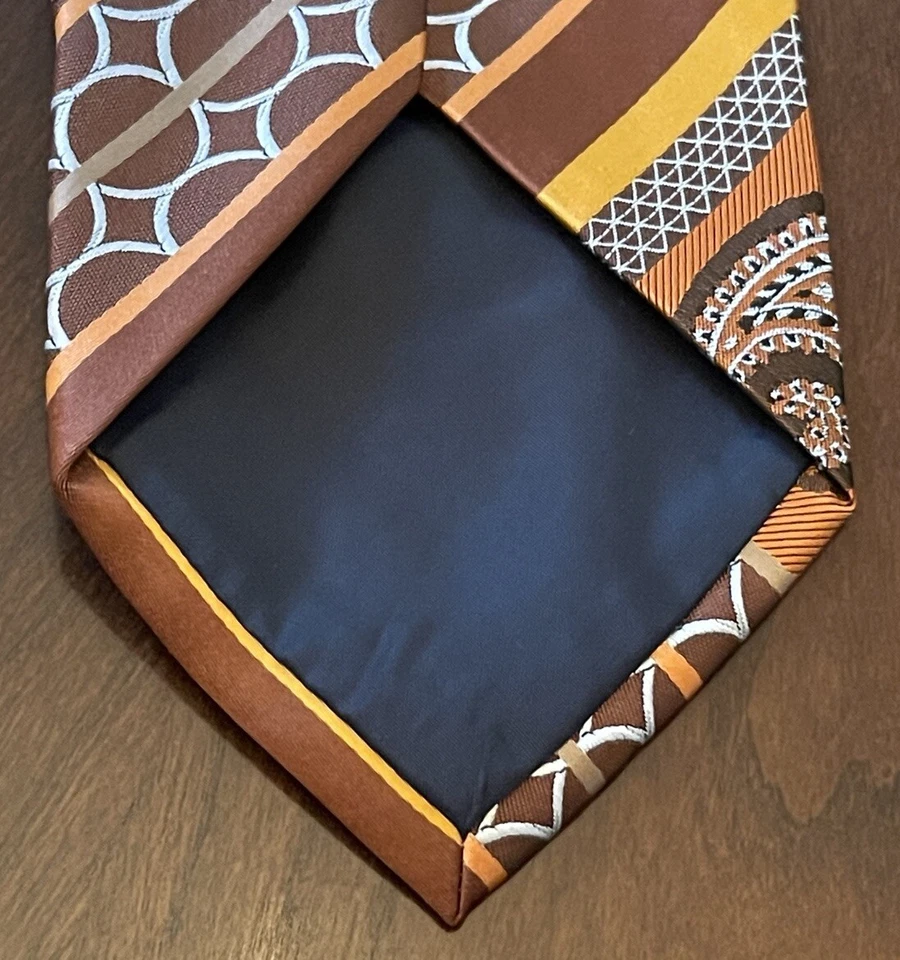 Gravata masculina Avanti Uomo laranja marrom feita à mão 100% poliéster feita na China - Imagem 2 de 4