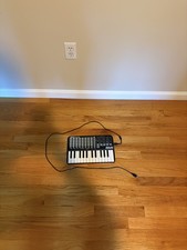 Akai Professional APC Key 25 USB MIDI Keyboar...