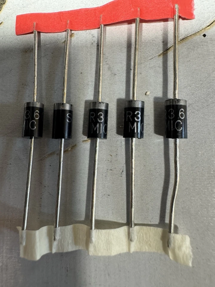 DIOTEC 5pezzi SR360 = SB360 ORIGINALI DIODO RADDRIZZATORE SCHOTTKY 3A 60V come foto