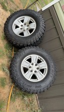 Pair Of 2 35x12.50r17 Falken Wildpeak Mt Tires On 17 Chevy 6-lug Wheels 80 Pair Of 2 35x12.50r17 Falken Wildpeak Mt Tires On 17 Chevy 6-lug Wheels 80