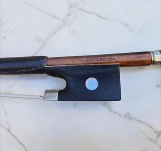 Beautiful Old Pernambuc Violin Bow stamped: Otto A. Hoyer