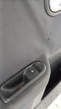 Porte arrière et accessoires Renault MEGANE