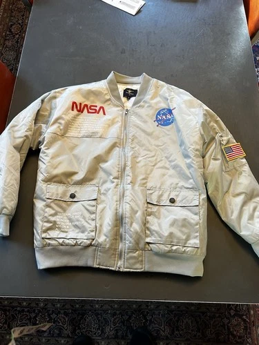 Asstseries NASA  jacket Reflective Gray Logo & Flag XL - product listing photo
