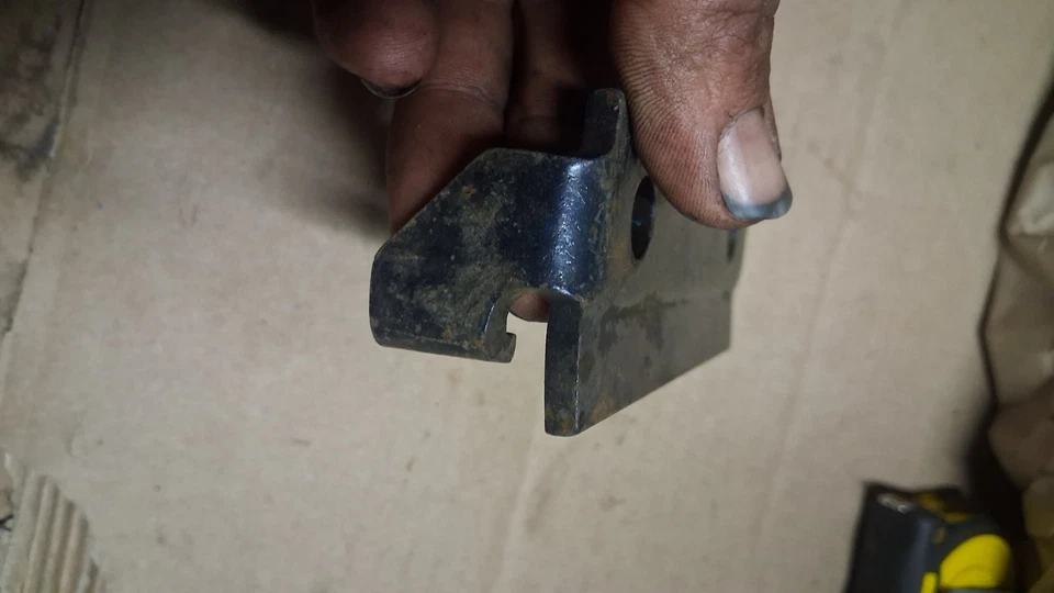 Messerkopfführung GB424 passend zu  Busatis Mähwerk  - Bild 3 von 4