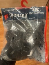 Cliff Keen F5 Tornado Wrestling Headgear - Black (&lrm;FBA_1420147)