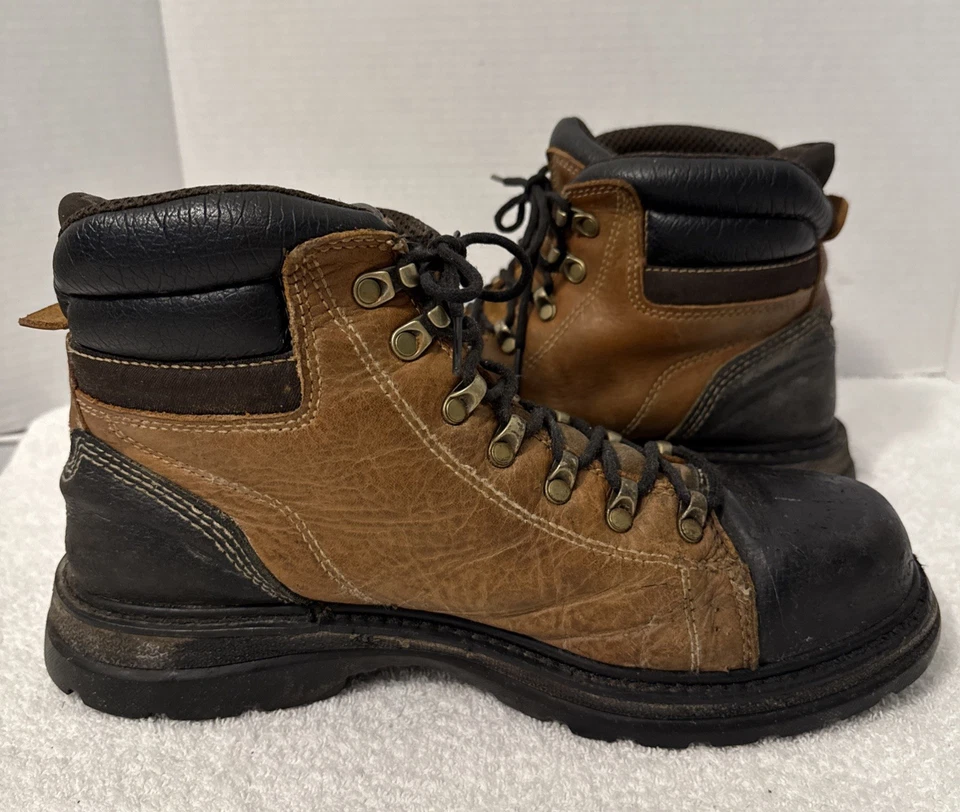 Caterpillar Men’s ASTM Waterproof Steel Toe Work Boots Size 10 P91058 - Image 4 of 4