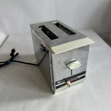 SCM ~ Proctor Silex Model# T618WE  TOASTER COLOR TUNER VTG 70S