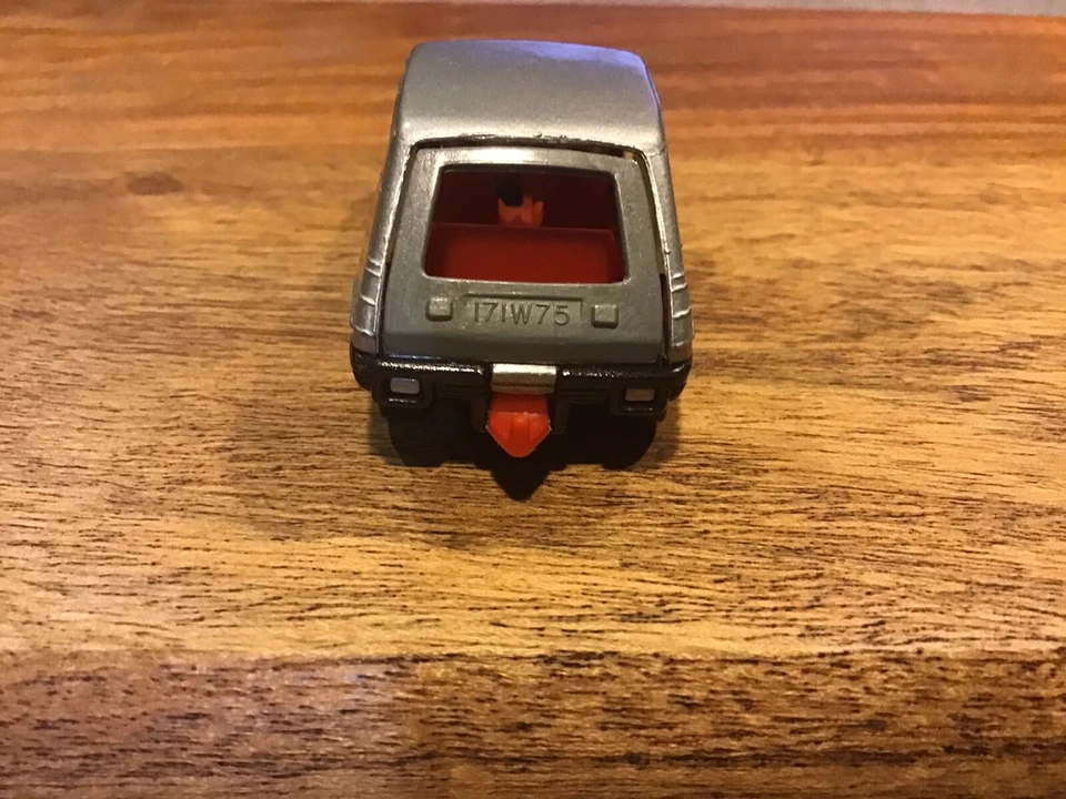 De colección Matchbox-21 Superfast Silver Renault 5TL 'Le Car' Diecast Lesney England Foto 4 de 4