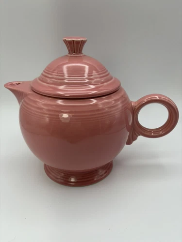 Fiesta Ware Rose Pink Tea Pot 6” Diameter