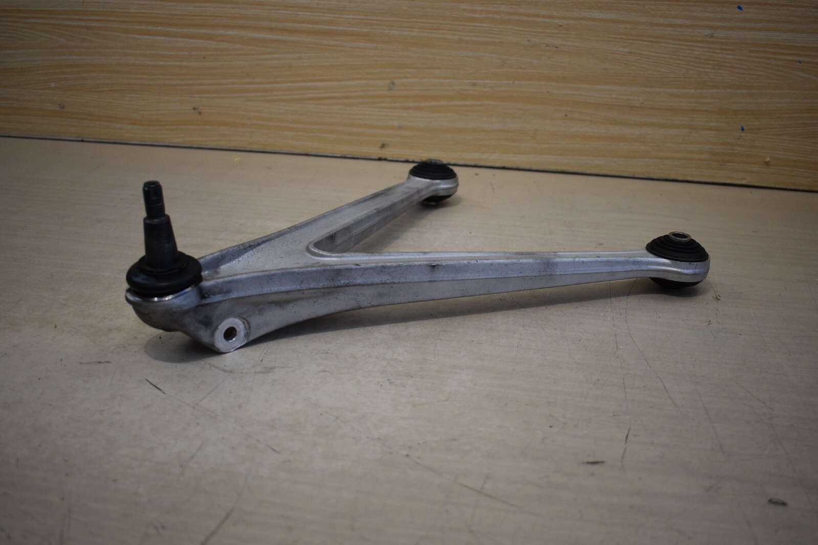 2004 2005 2006 PORSCHE CARRERA GT FRONT SUSPENSION LOWER CONTROL ARM GENUINE OEM