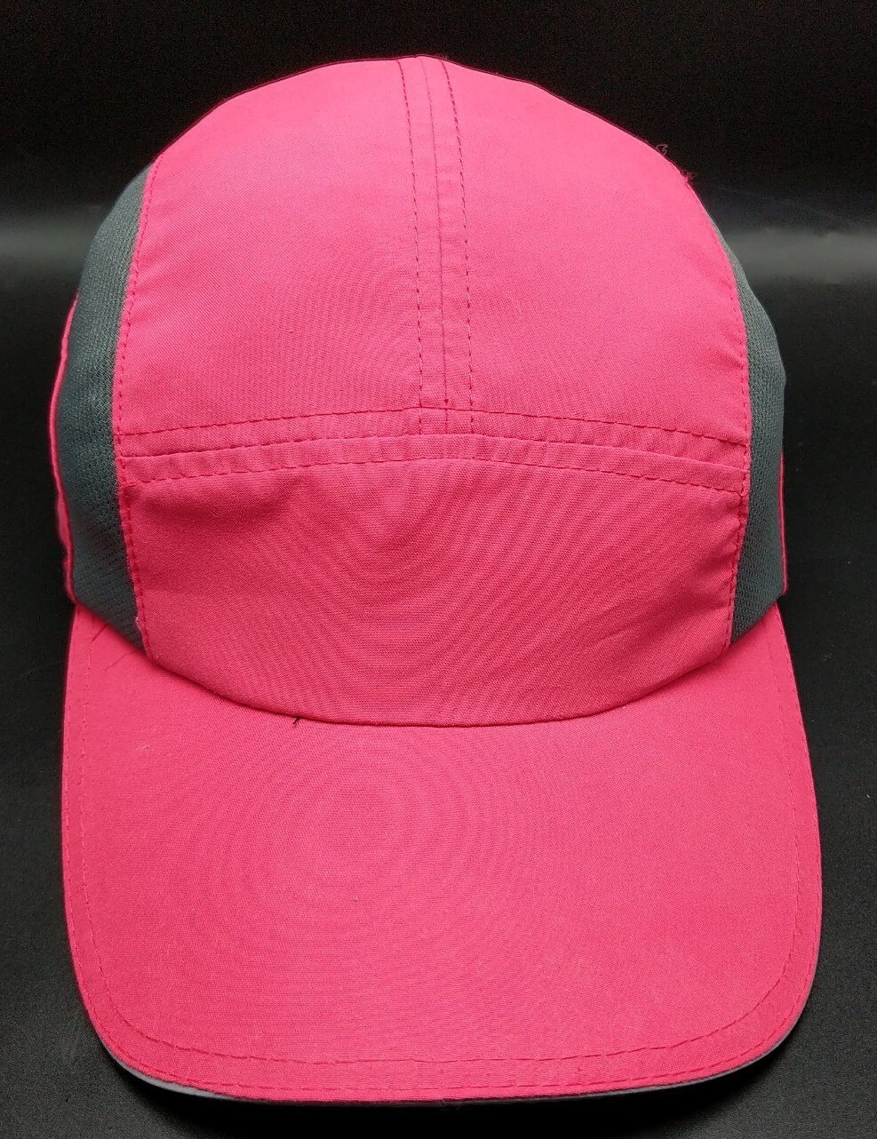 Cappello MERRELL leggero stile 7 pannelli rosa grigio tappo regolabile