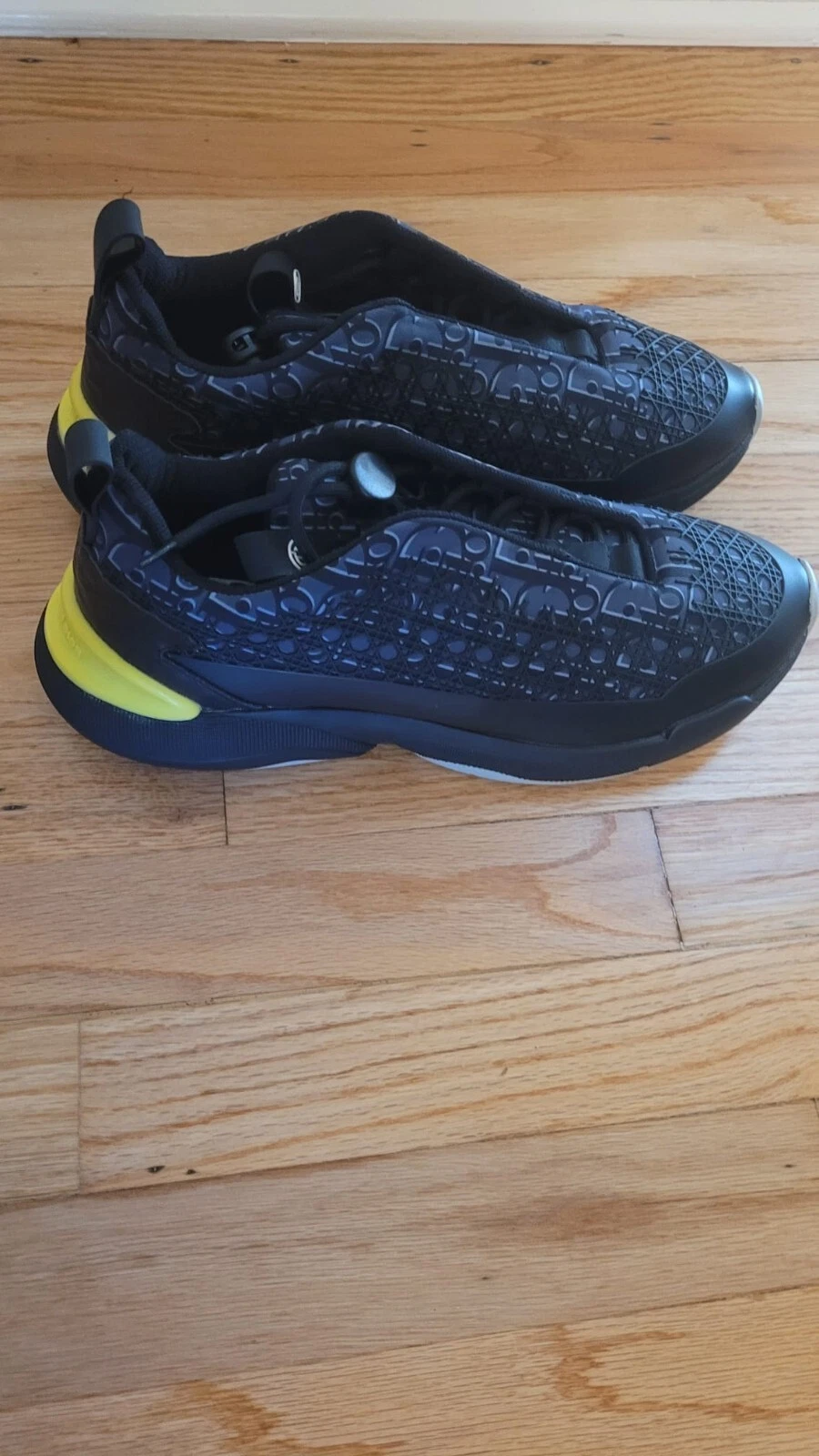 Baskets Dior homme taille 42 noir/jaune