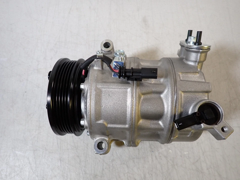 AC Compressor with Clutch for Chevrolet Malibu 2016-2022 84364335 A/C Air Foto 2 de 4